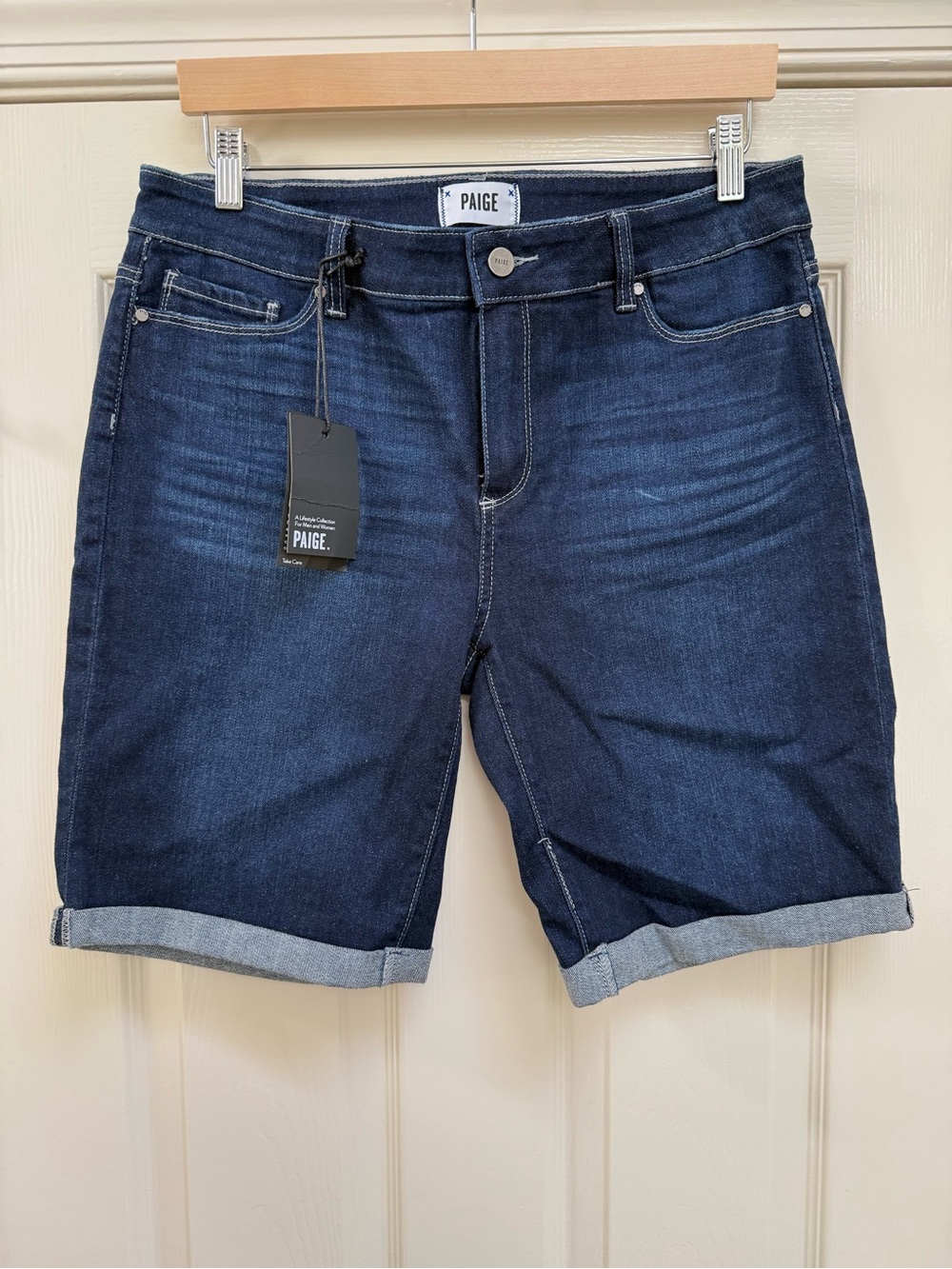 PAIGE Dark Denim Jax Knee Short with Cuffed Rolled Hem Women's NWT Size 32